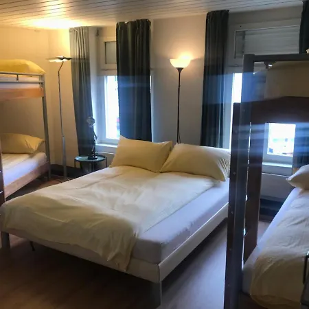 Hostel King